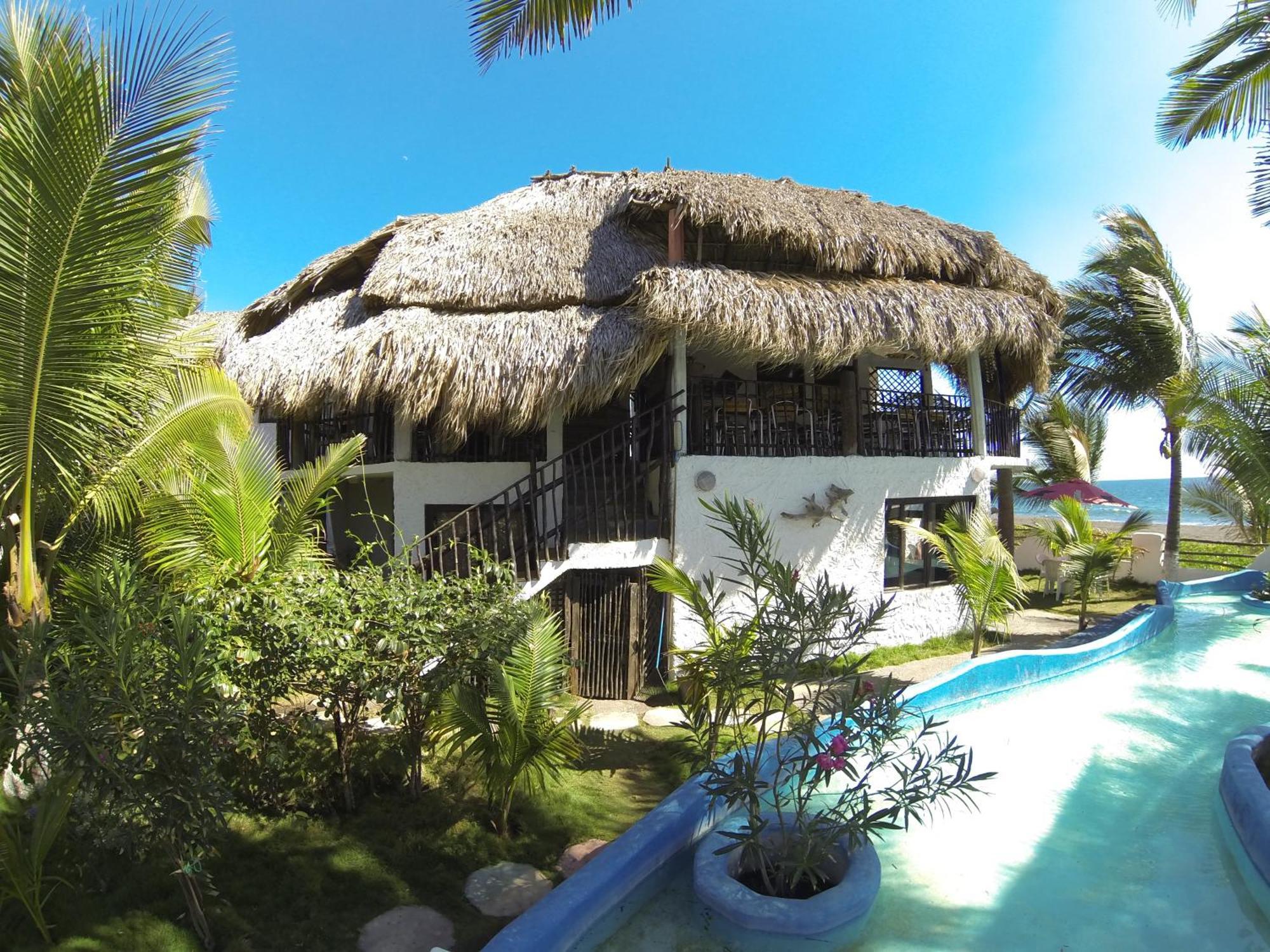 Marbella Eco Lodge Monterrico Exterior photo