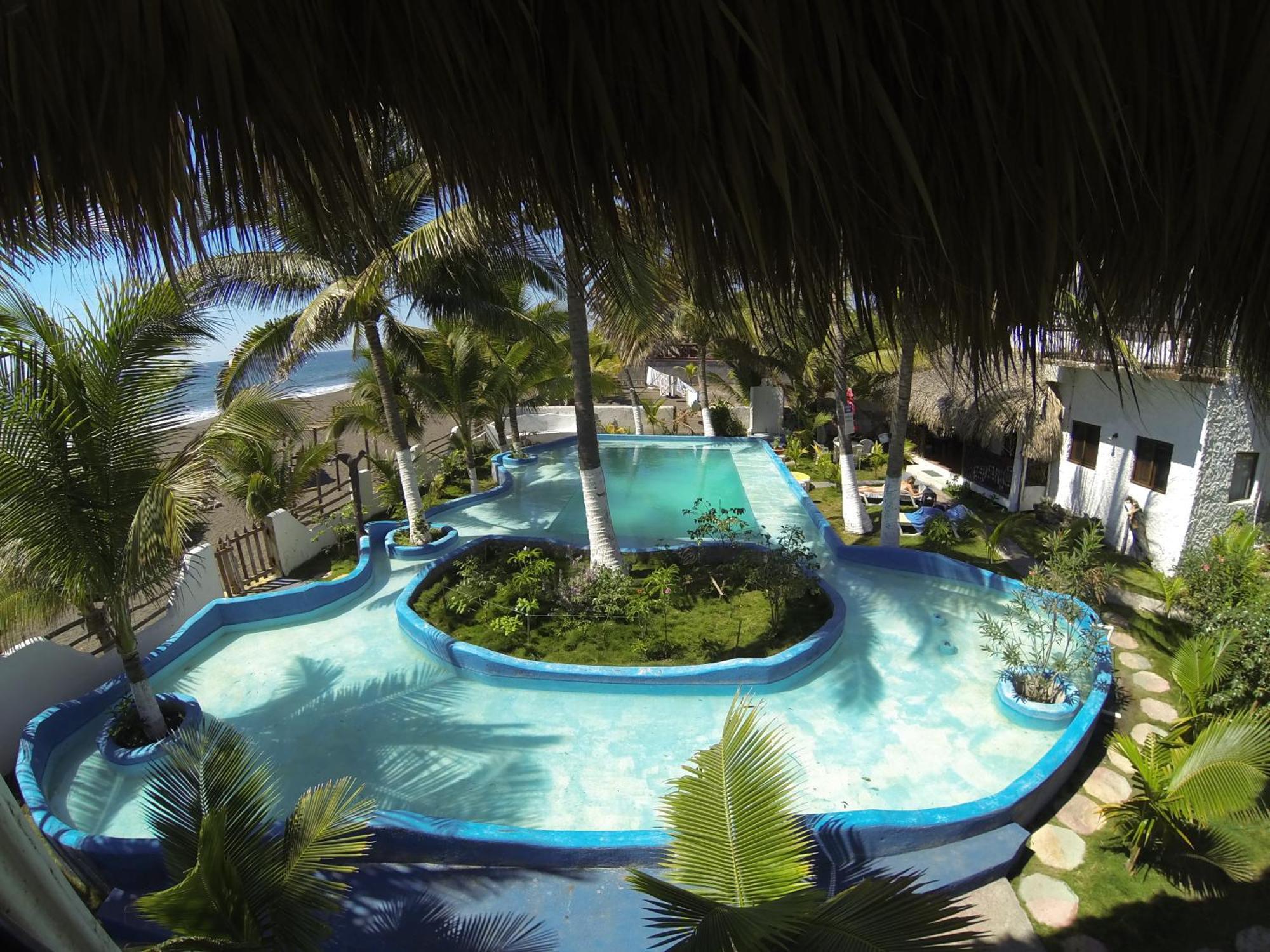 Marbella Eco Lodge Monterrico Exterior photo