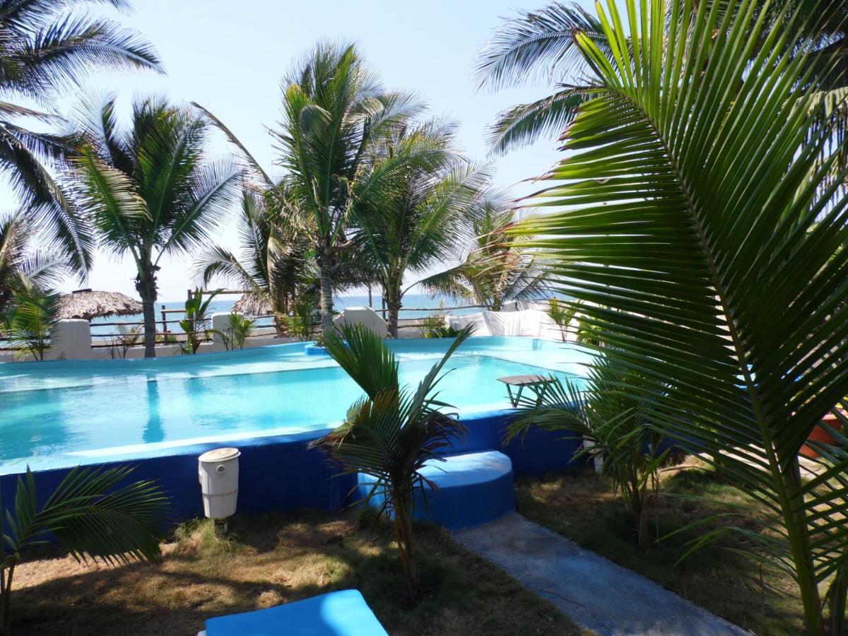 Marbella Eco Lodge Monterrico Exterior photo